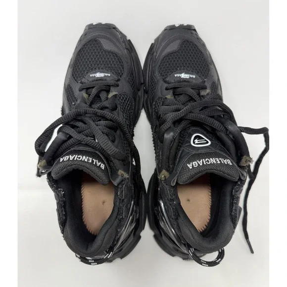 Balenciaga Runner Sneaker Matte Black Size 9 US 42 EU - Picture 8 of 9